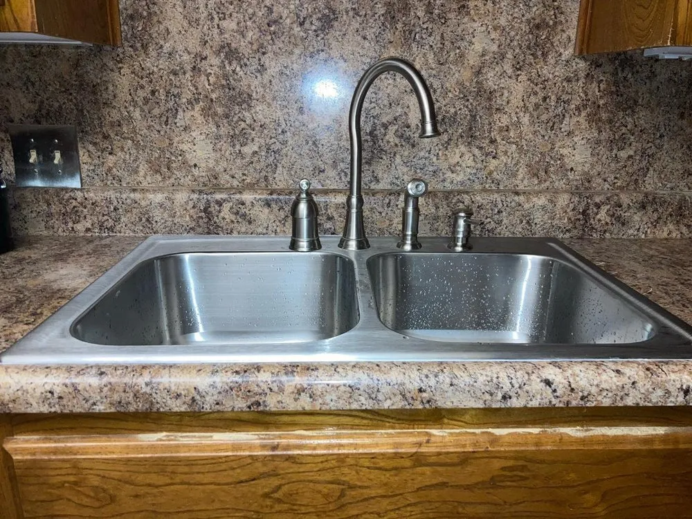 Slide of 5 Star Plumbing - Westminster