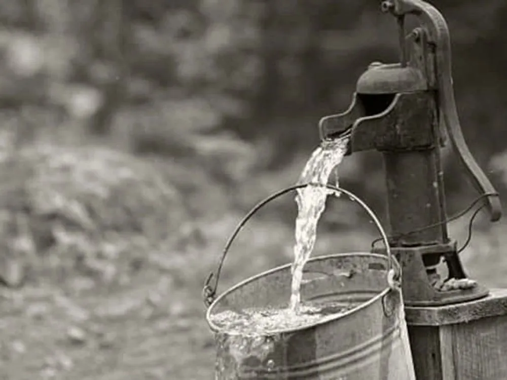 Slide of 5E Pump and Well Service