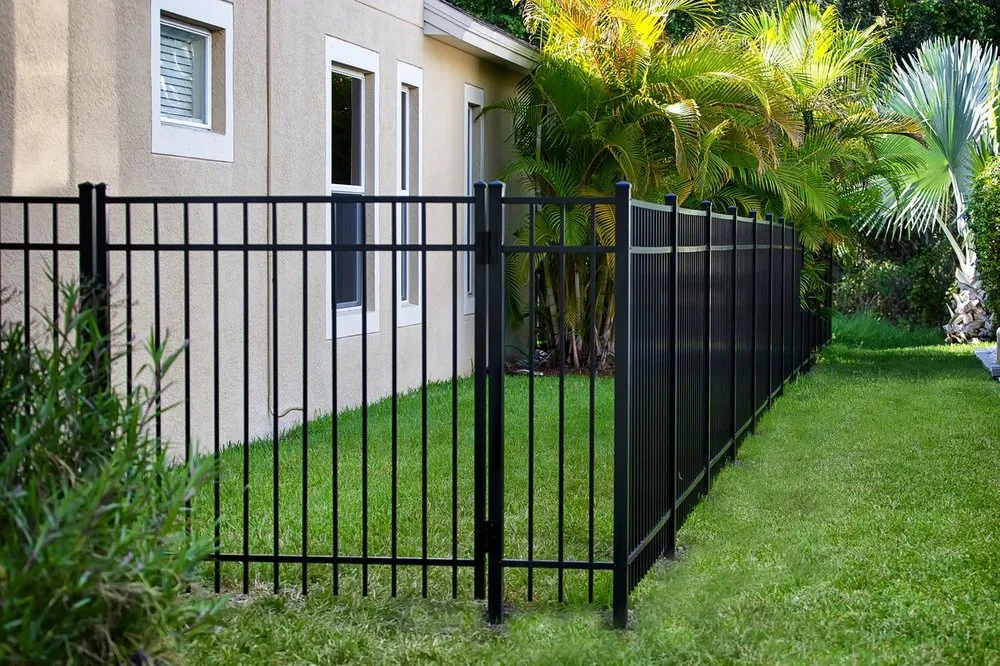 Slide of $60 Fence and Handyman