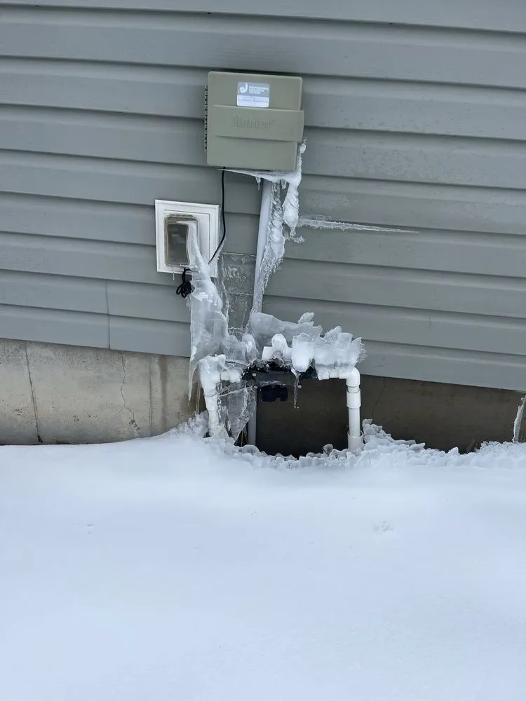 Slide of 636 Outdoor Services