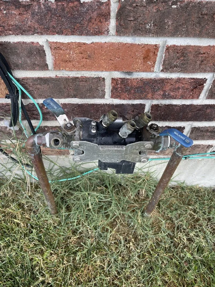 Top-rated drain cleaning for homes in Wentzville, MO by 636 Outdoor Services