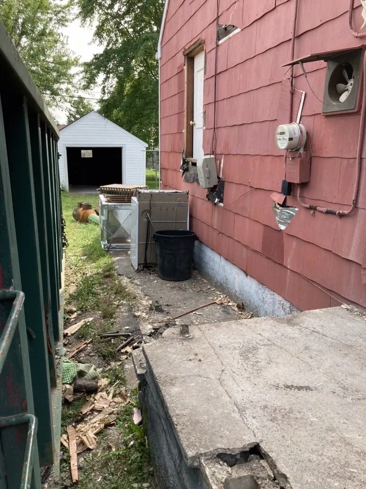 Slide of 8 Bit Contracting