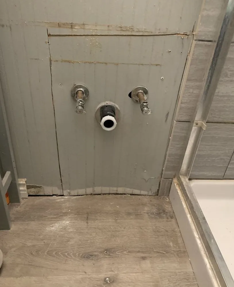 Slide of 805 Plumbing