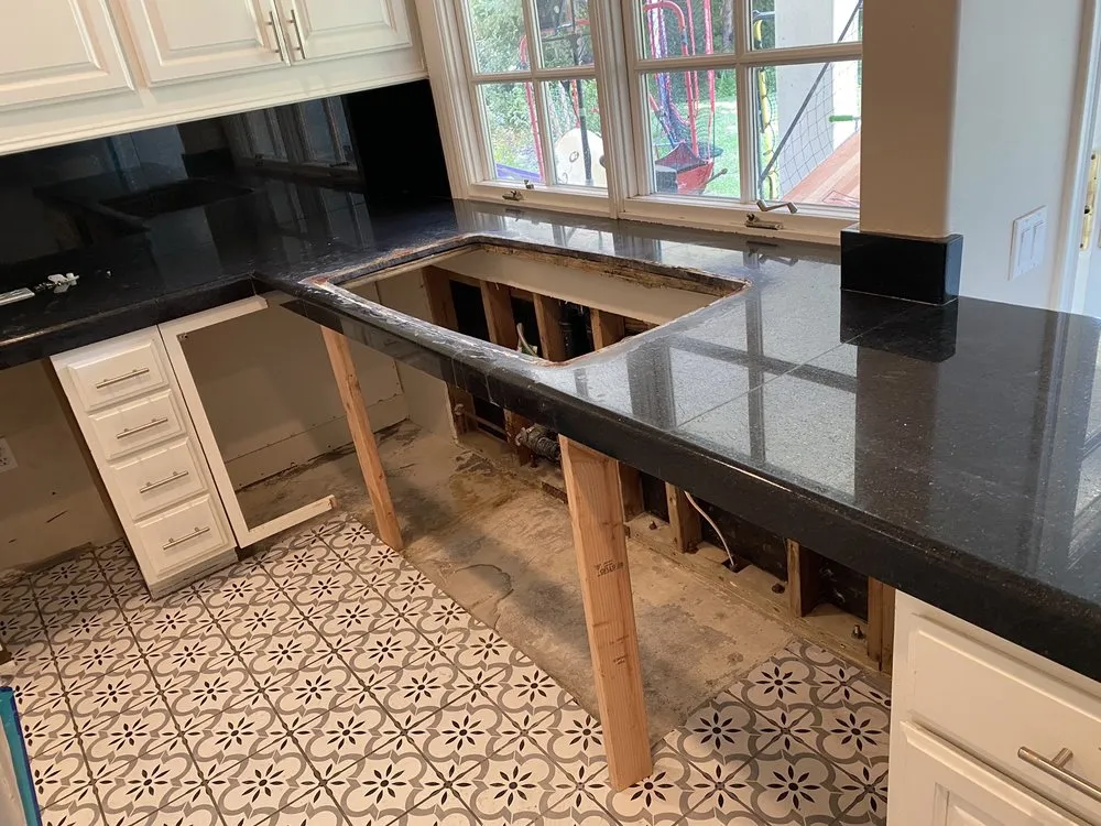 Slide of 818 Handyman