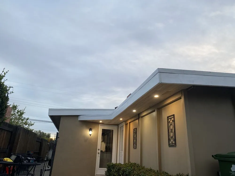 Slide of 818 Handyman