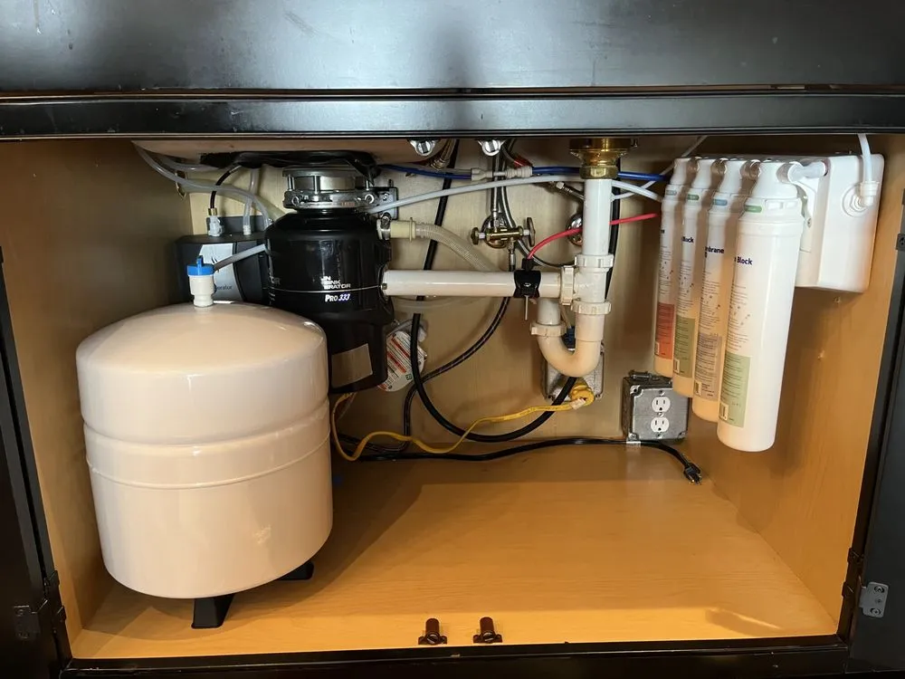 Slide of 865 Plumbing