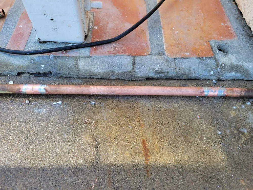 Slide of 911 Plumbing & Drain Rescue