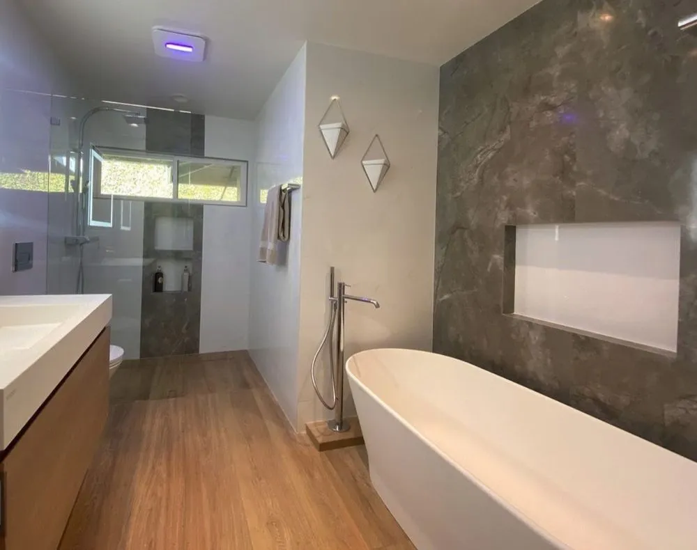 Slide of 911 Plumbing & Rooter