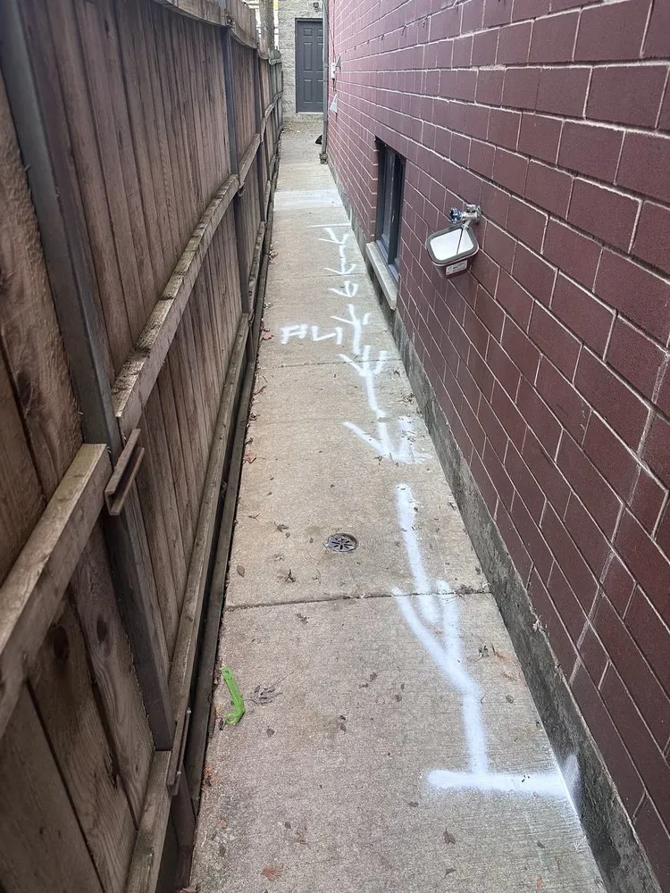 Slide of 911 Service Plumbing