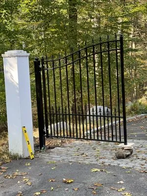 A & I Handyman & Home Improvement Logo