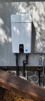 A & Js Plumbing Logo