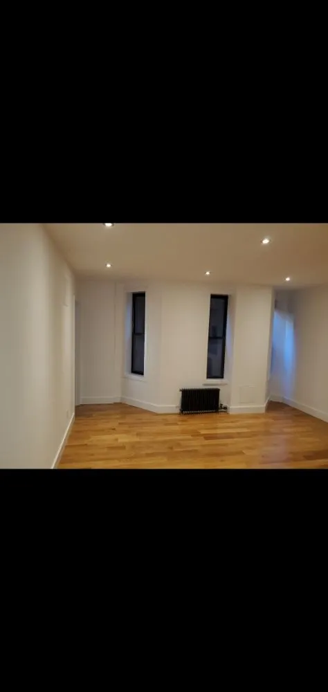 Slide of A & M Construction