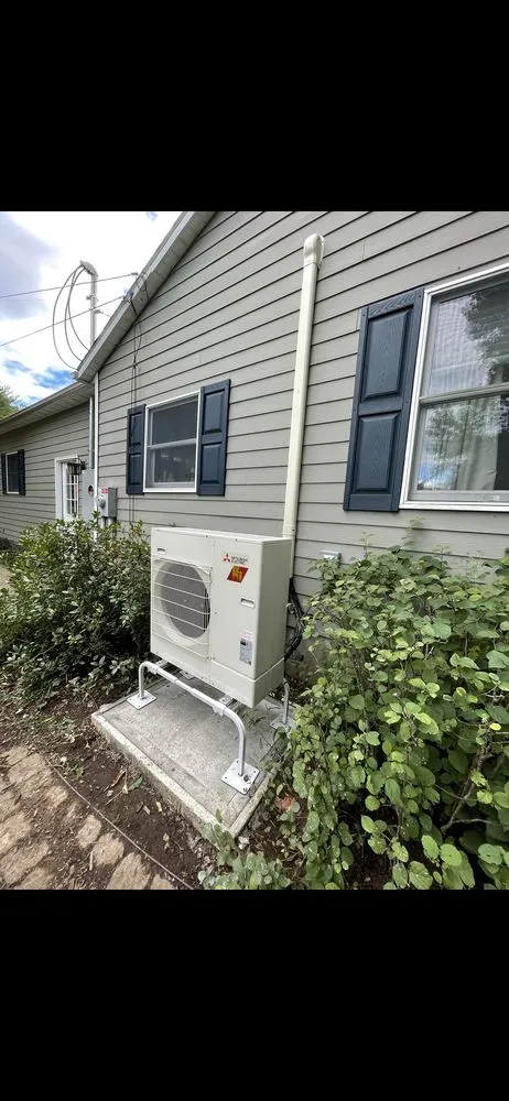 Slide of A & R Mechanical Contracting