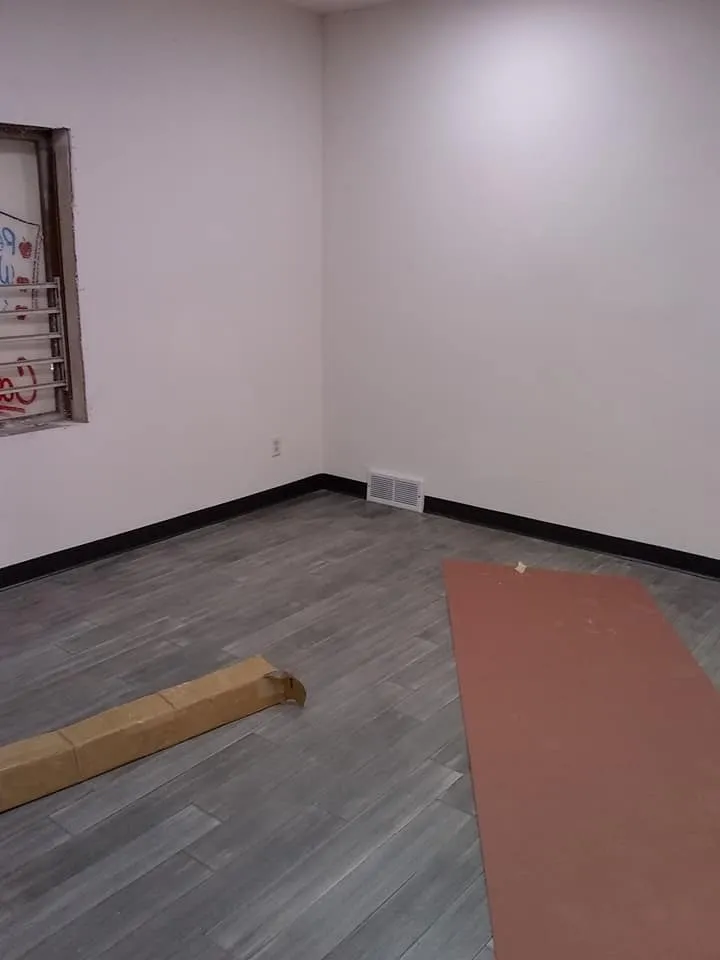 Slide of A 2 Z Pro Handyman