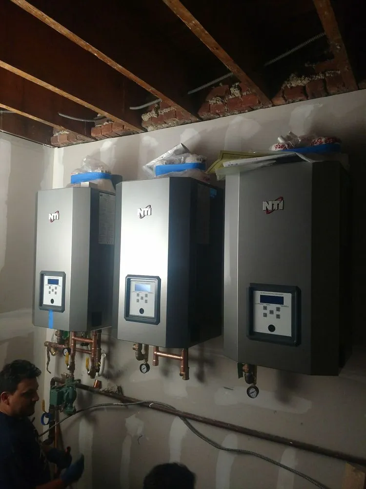 Quality water heater service experts serving Lynbrook, NY - A All Plumbing Heating And Air Conditioning