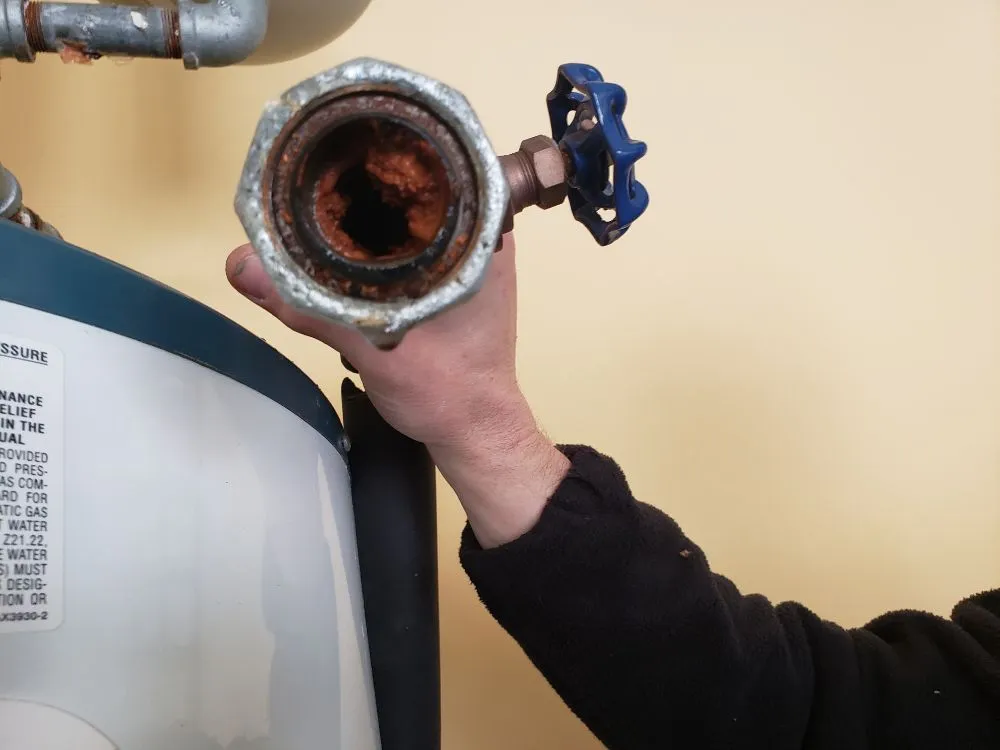 Reliable emergency plumbing service in Myrtle Beach, SC - A Plumber And His Wife