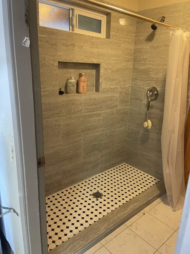 Slide of a thousand handymen hectorin