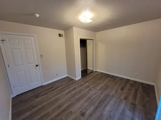 A-To-Z Handyman Services Logo