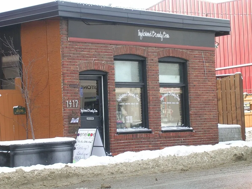 Emergency water heater service in Tampa Bay, FL by A to Z plumbing & Air