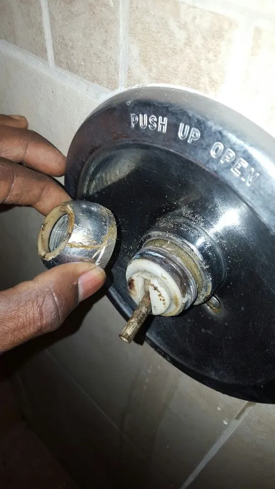 Trusted emergency plumbing service in Lauderhill, FL - A Topping Plumbing