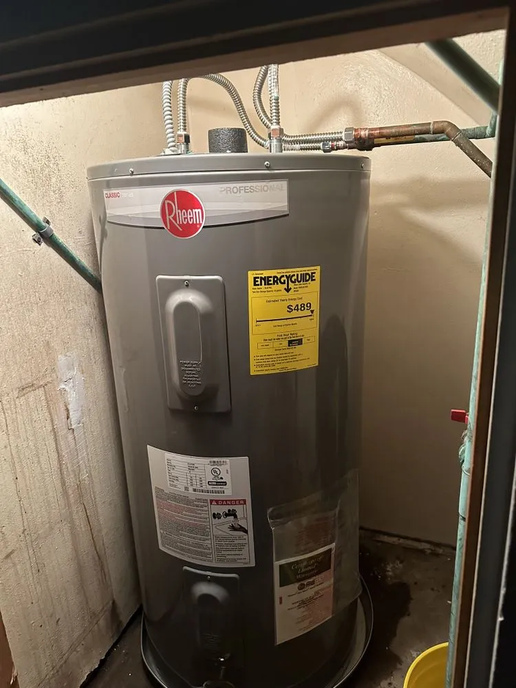 Slide of A-V Emergency Plumbing Repair