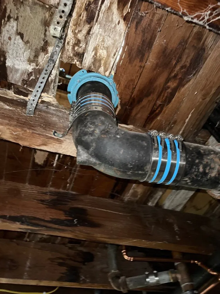 Slide of A V Plumbing Solutions