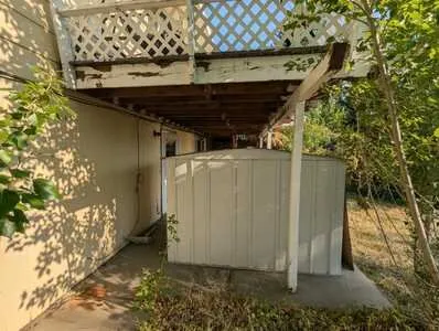 Slide of A-Z Contracting