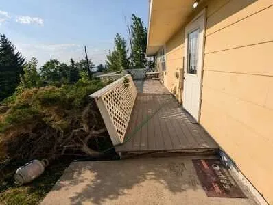 Slide of A-Z Contracting