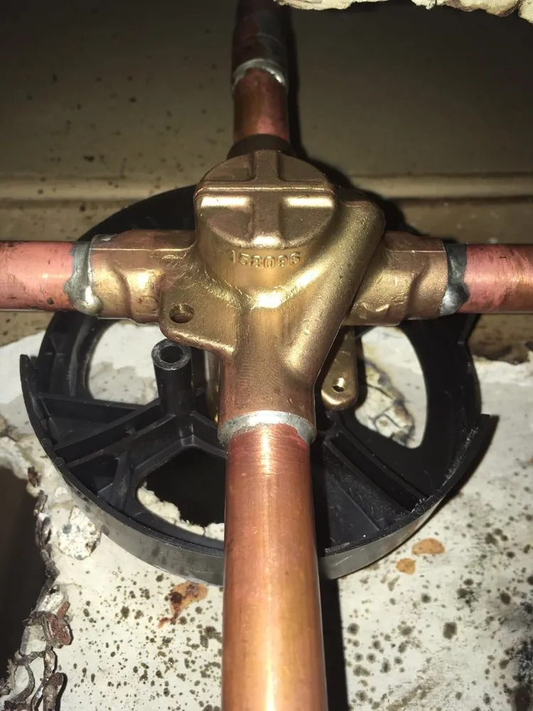 Professional emergency plumbing in Warrensville Heights, OH by A-Z Plumbing & Drain Service