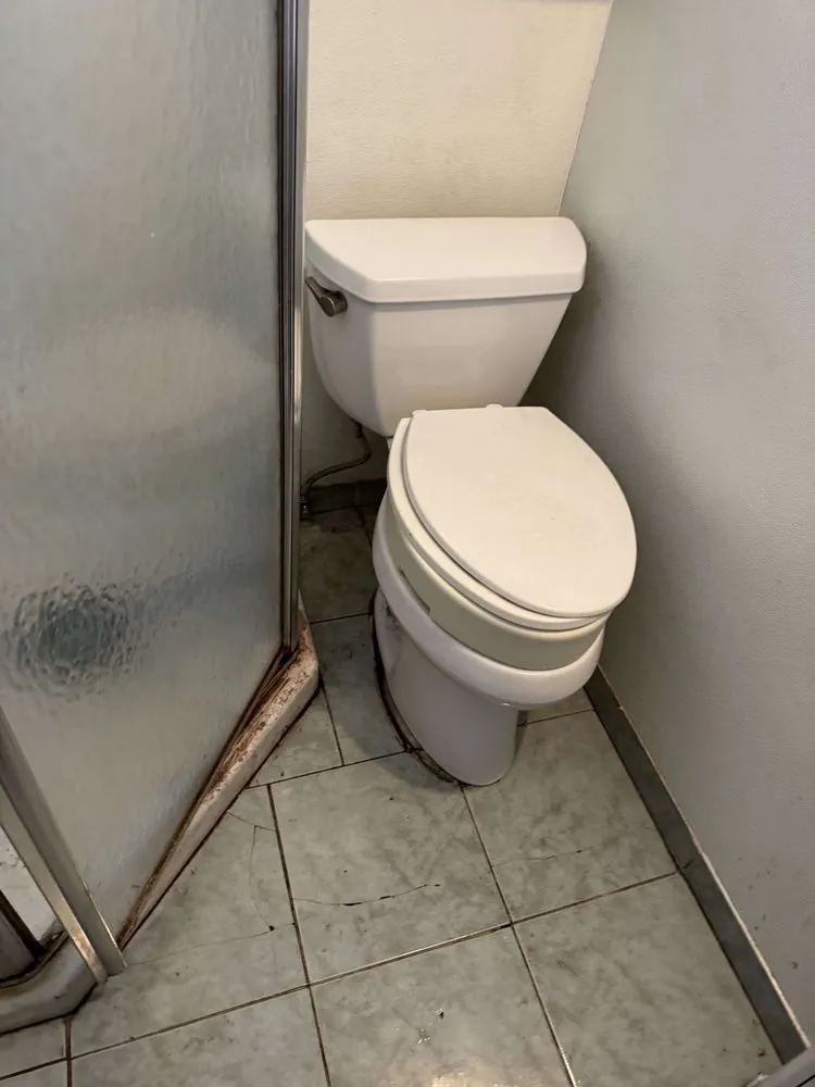 Slide of A1 Best Plumbing