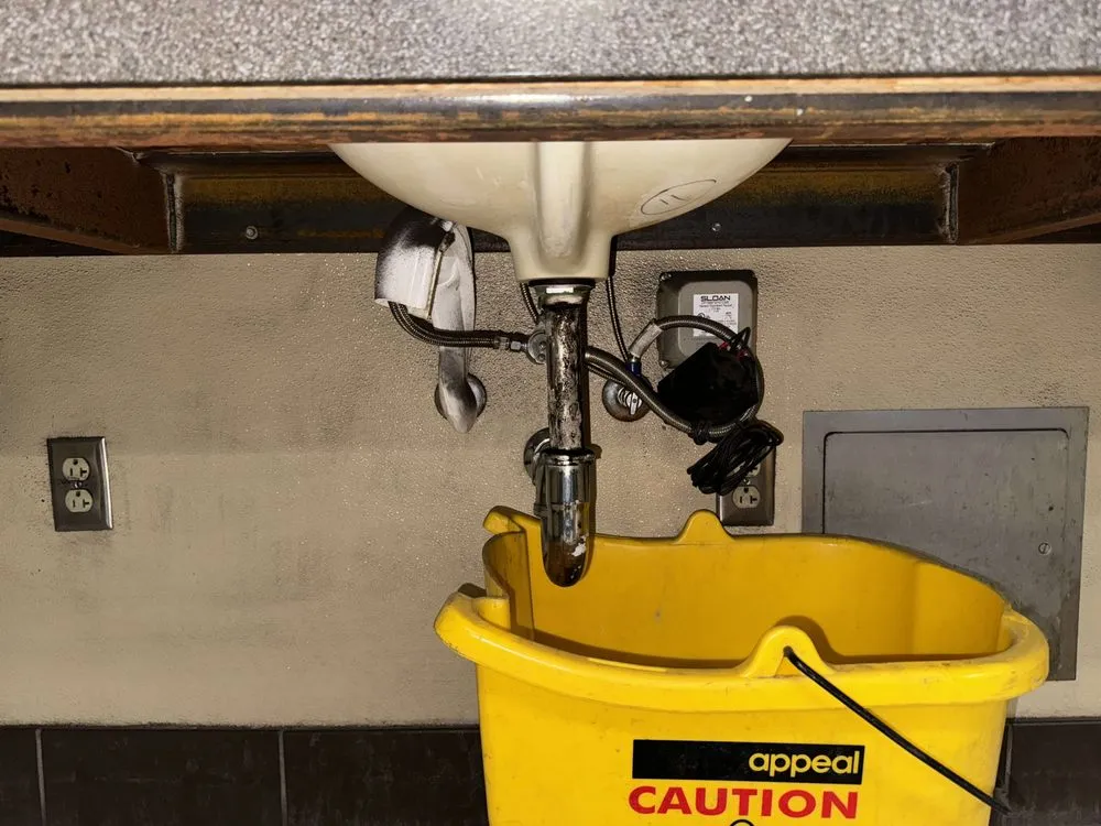 Emergency emergency plumbing in Signal Hill, CA by A1 Best Plumbing