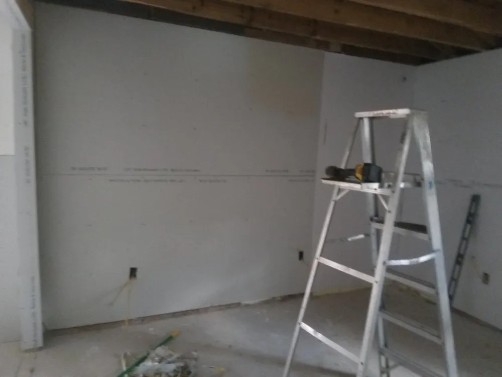 Slide of A1 Flooring an Home Improvement