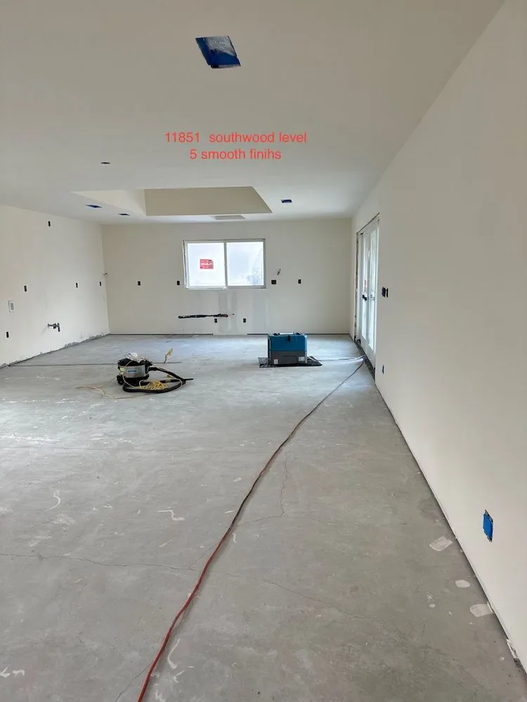 Slide of A2z Builder & Design