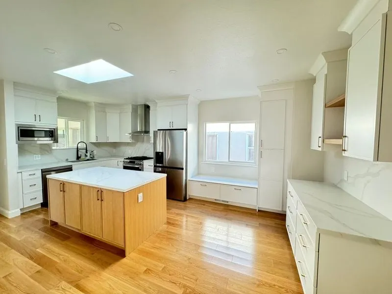 Slide of A2z Builder & Design