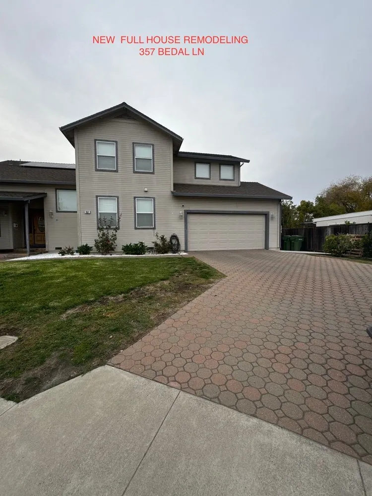 Slide of A2z Builder & Design