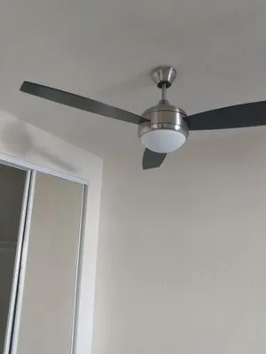 A2Z Home Repair Service Logo