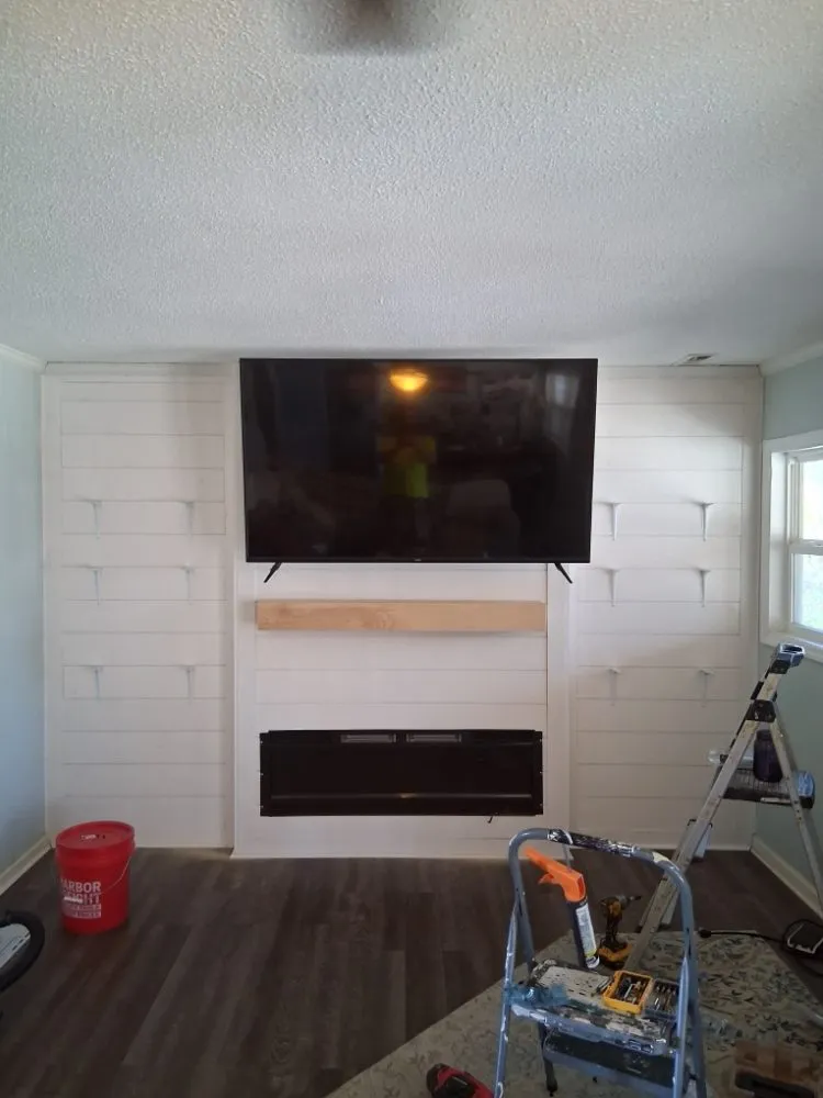 Slide of A&A Restoration