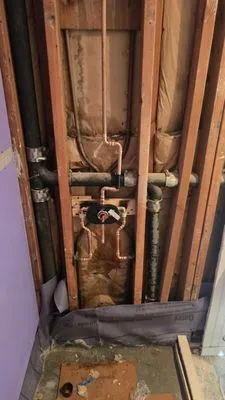 AAA Handymen Services Logo