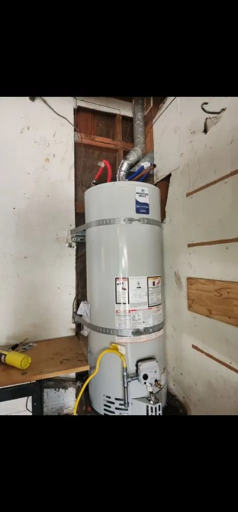 Emergency water heater service for homes in San José, CA by Abarcas Repipe & Plumbing Inc.