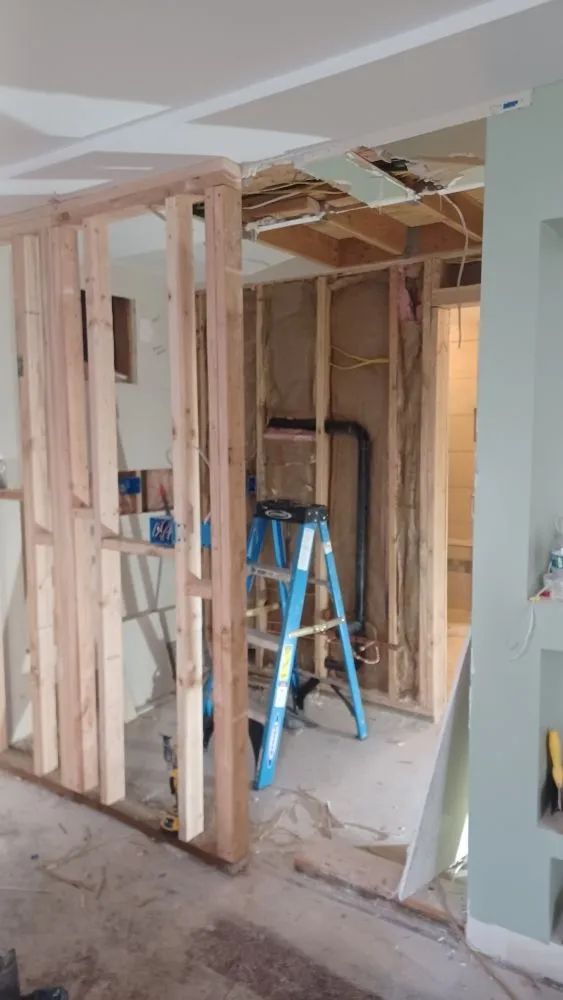 Slide of Abner Handyman