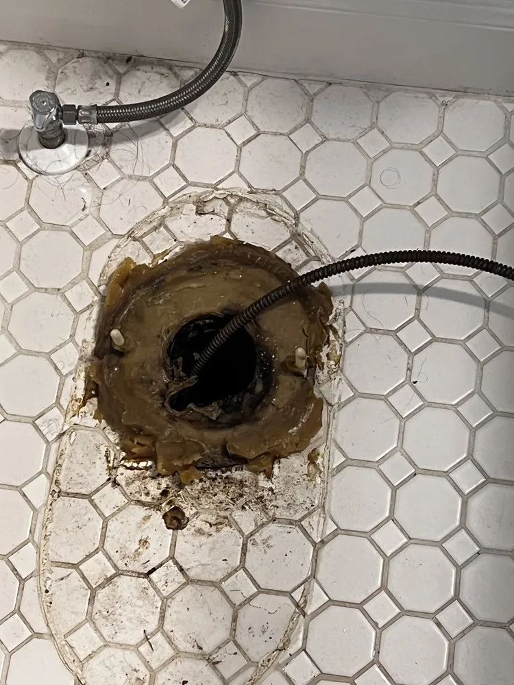 Emergency emergency plumbing in San Antonio, TX by Above Improvements & Maintenance