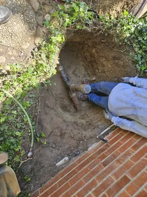 Absolute Resolution Logo