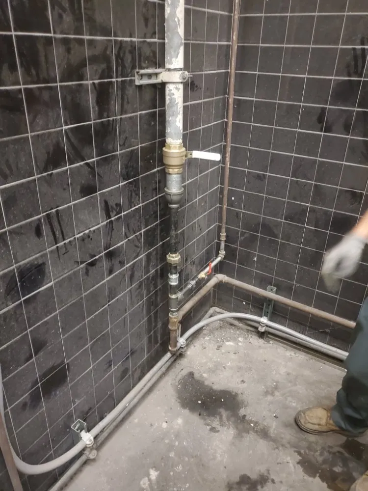 Slide of Absolutte Plumbing and Rooter Care