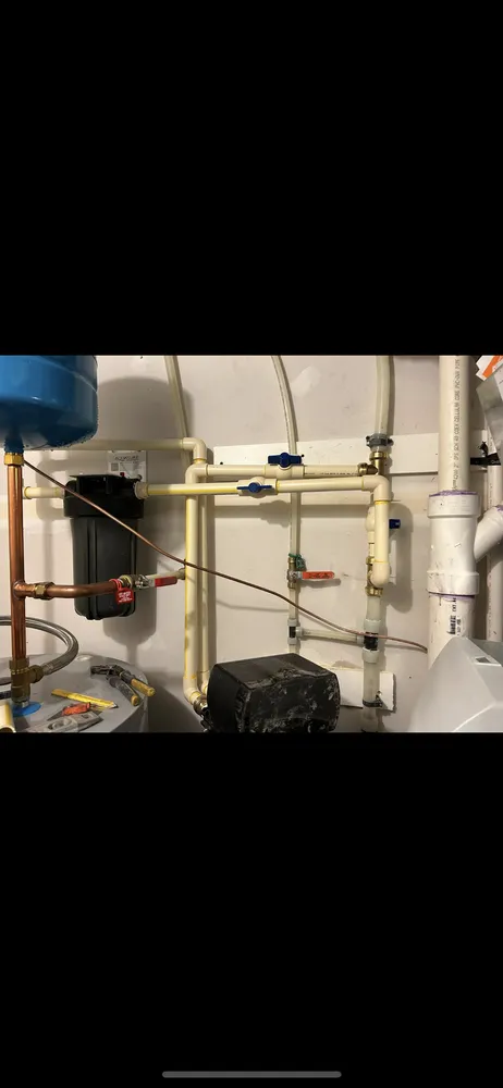 Slide of Abu Handyman