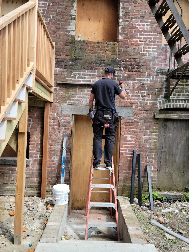 Slide of Acacia Remodeling