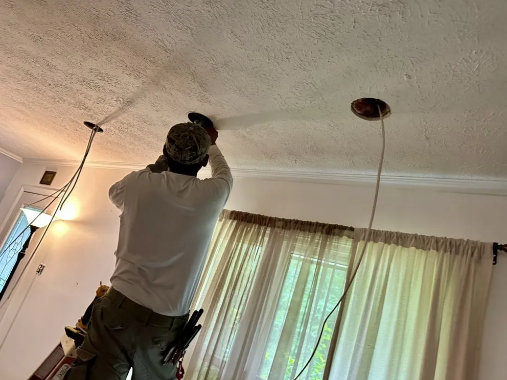 Slide of Acallaway Handyman