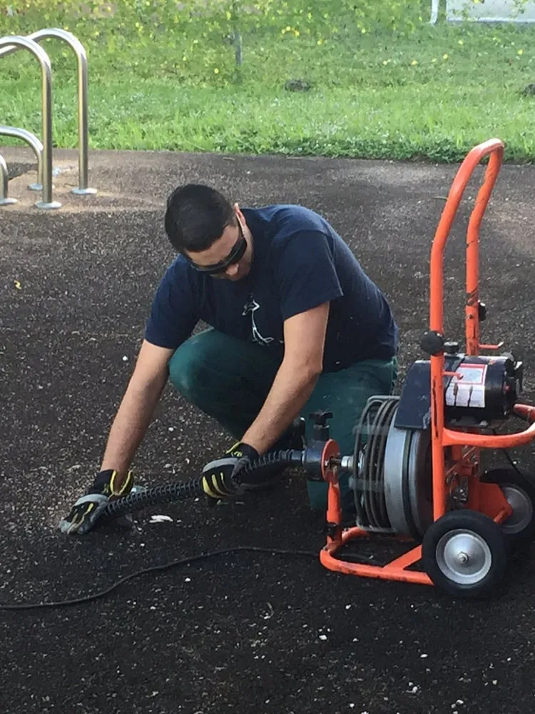 Slide of Acalsan S.A.S