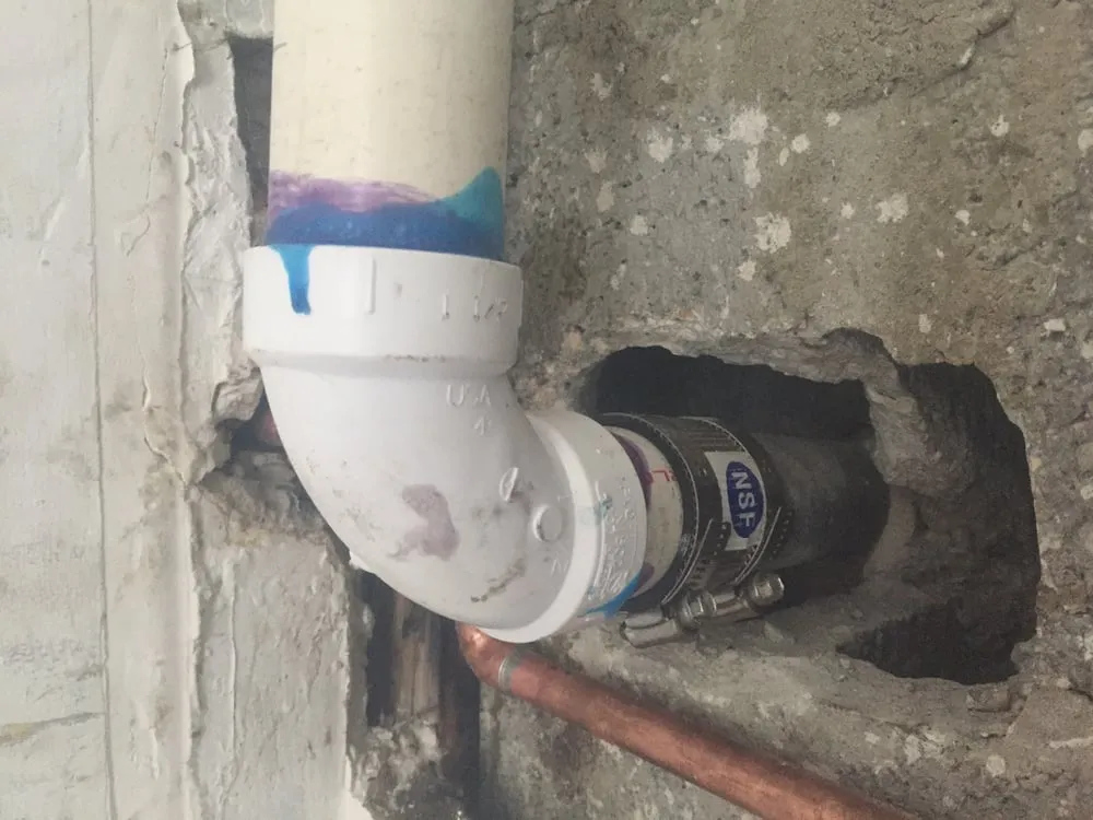 Slide of Acalsan S.A.S