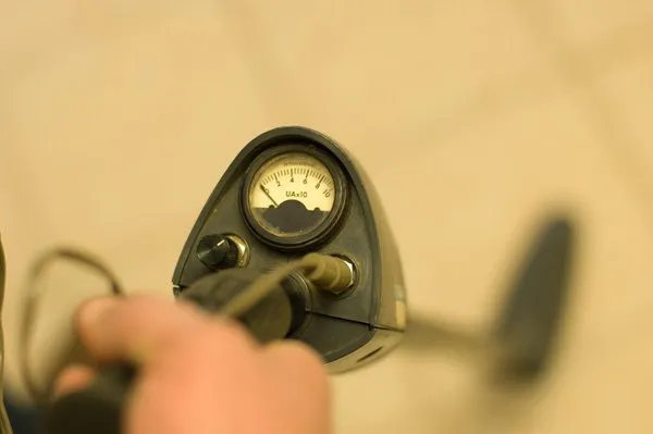 Slide of Accurate Leak and Line - Austin