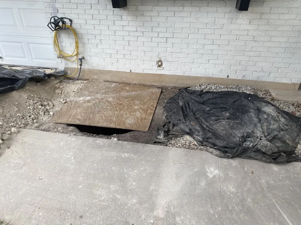 Slide of Accurate Leak and Line - Austin